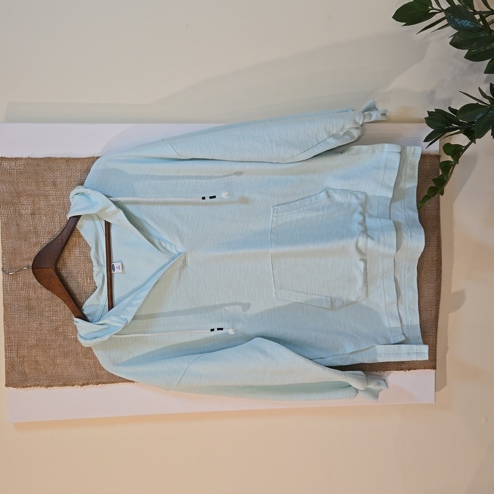 Old Navy hooded kangaroo pouch lightweight sweatshirt size xs.